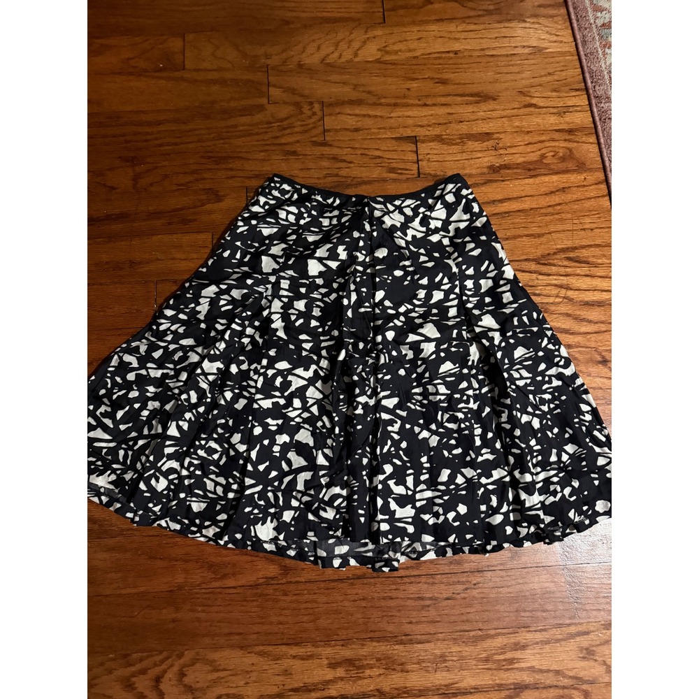 Banana Republic Silk A-Line Skirt Black White Abstract Print Size 0